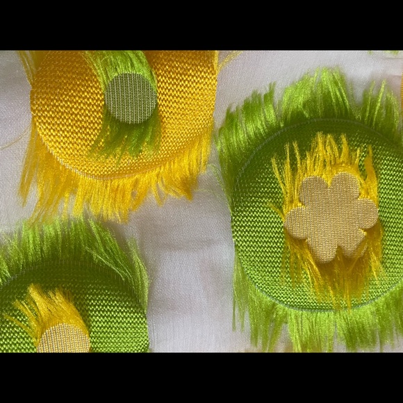 Italian dress with an exquisite fit - Picture 5 of 6